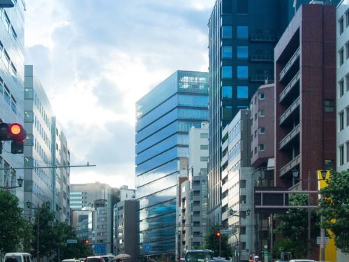 暖満興産株式会社のサイトについて